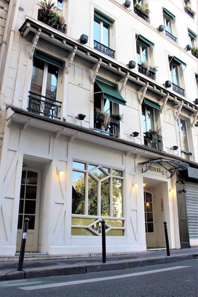 hotel image