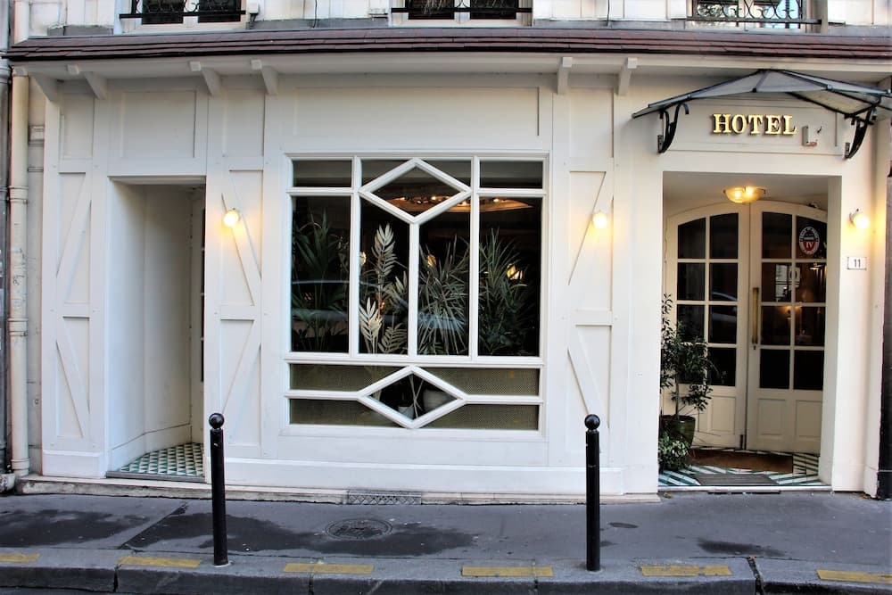 hotel image