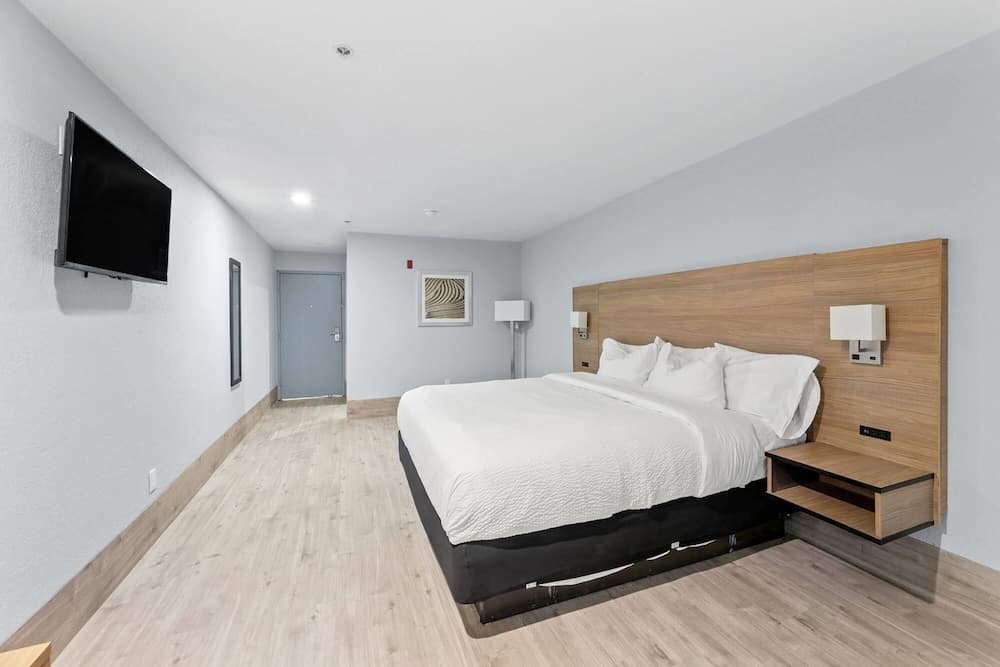 Days Inn by Wyndham San Antonio Downtown