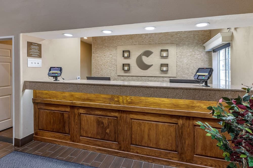 Comfort Suites Fort Collins Near University