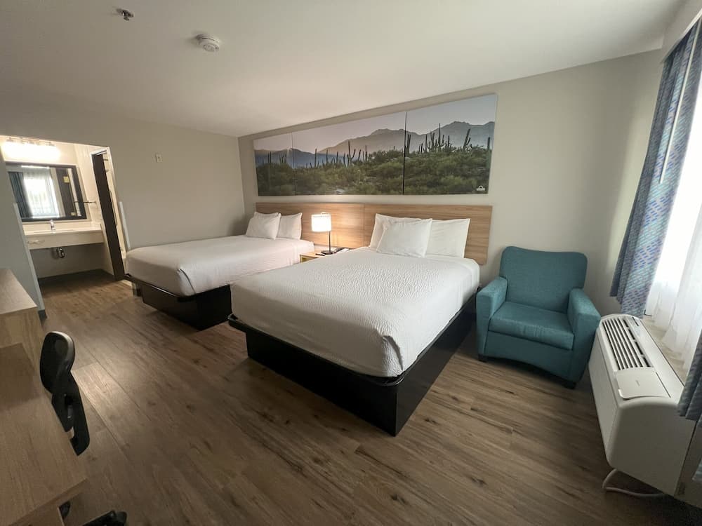 Days Inn by Wyndham Phoenix West