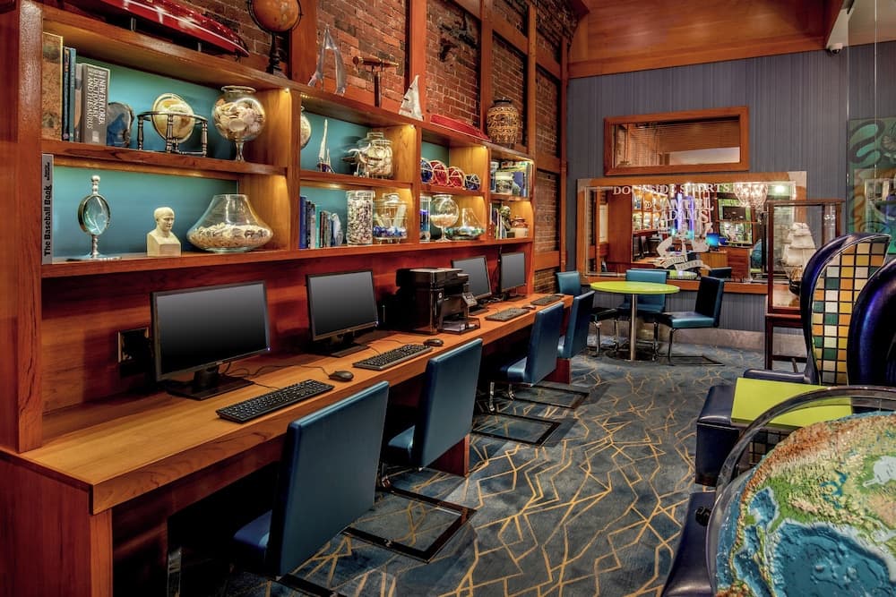 Harborside Inn Of Boston