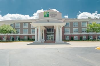 Holiday Inn Express Hotel & Suites Natchitoches, an IHG Hotel