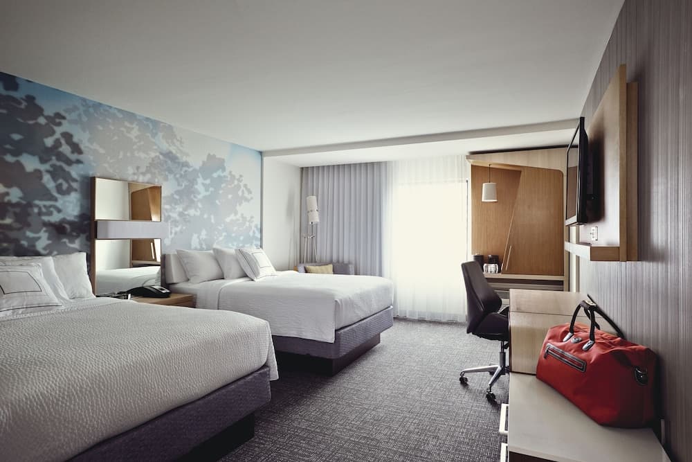 Courtyard Suwanee by Marriott