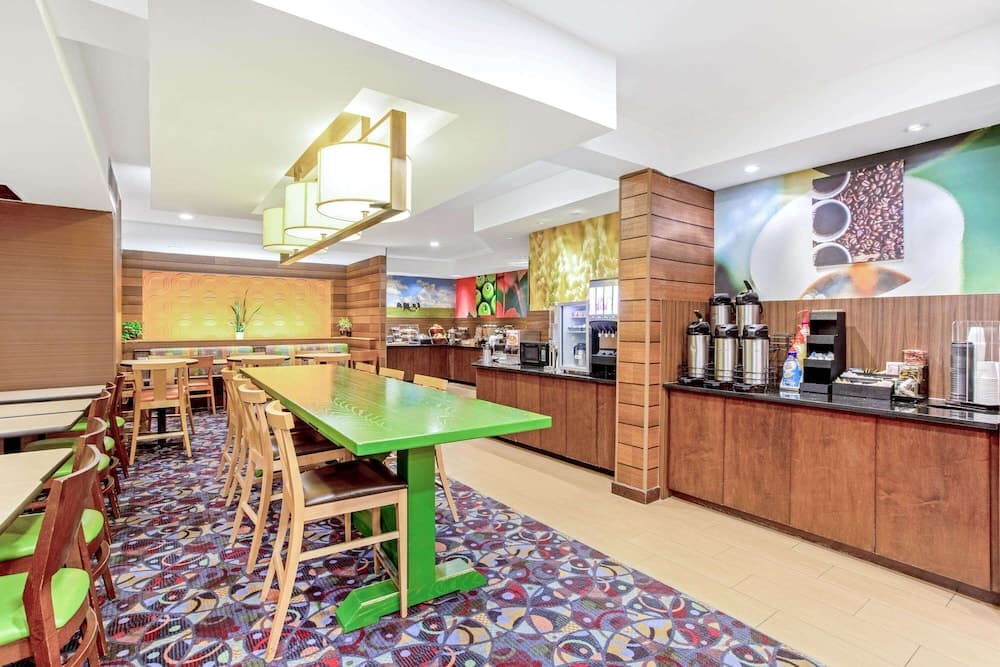 La Quinta Inn & Suites by Wyndham Manassas Battlefield