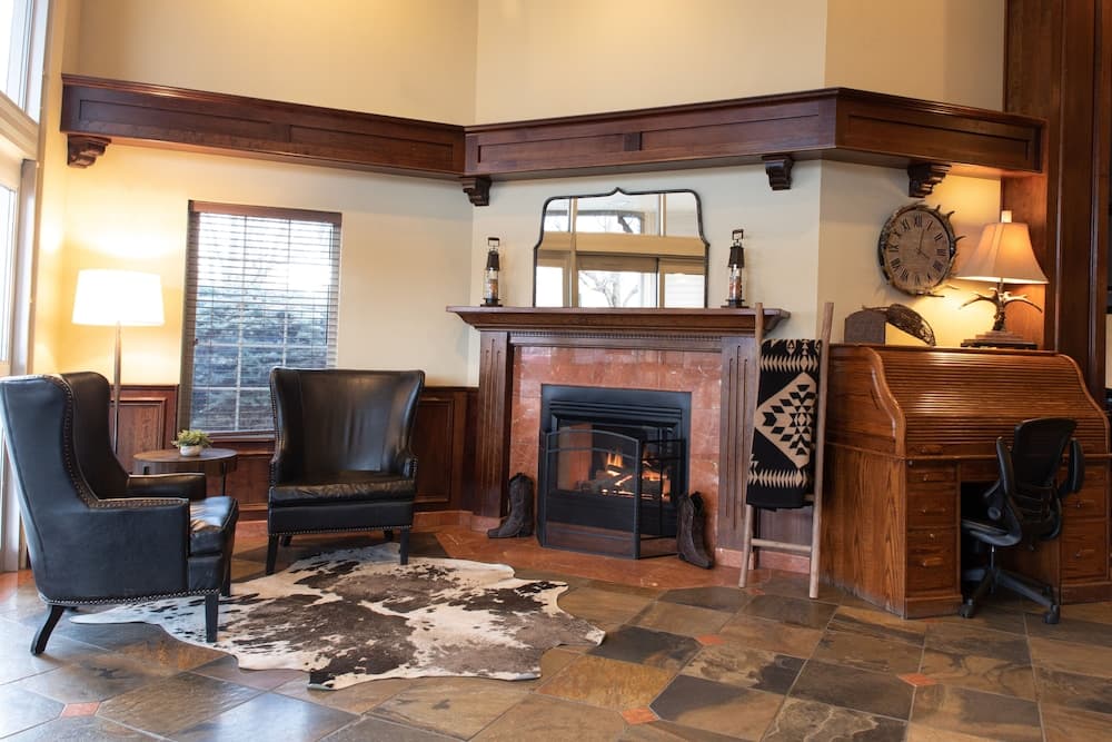 Oxford Suites Pendleton