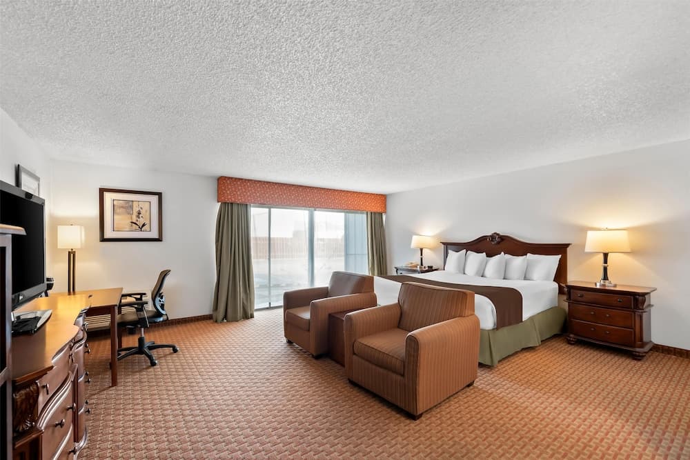 Best Western Chieftain Inn