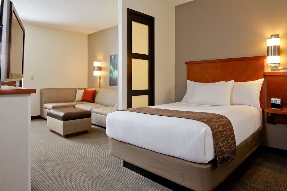 Hyatt Place Chicago/Lombard/Oak Brook