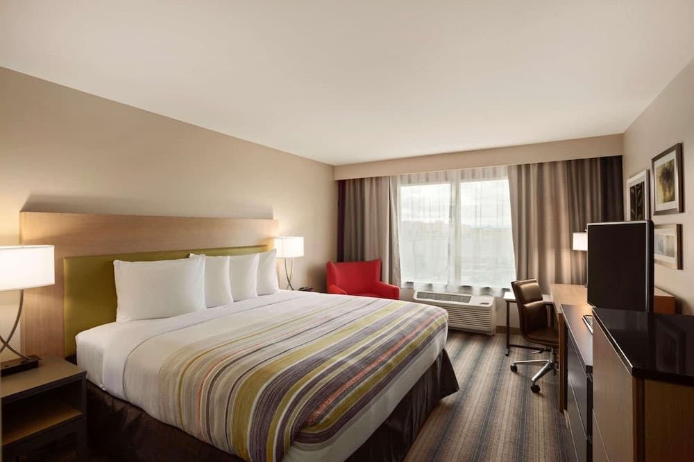 Country Inn & Suites by Radisson, Seattle-Bothell, WA