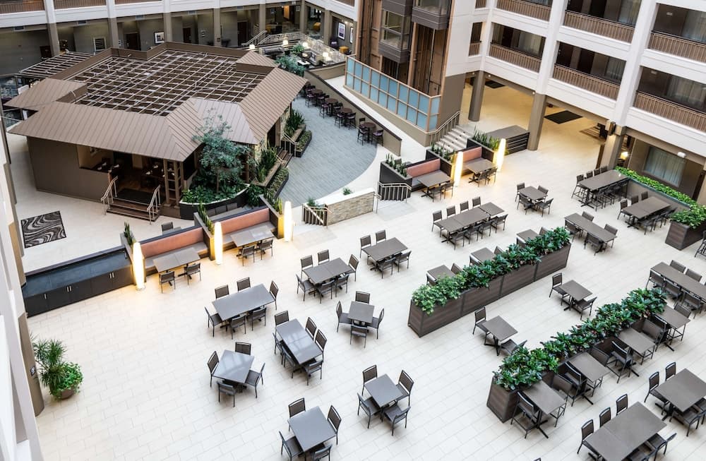 Embassy Suites by Hilton Chicago North Shore Deerfield