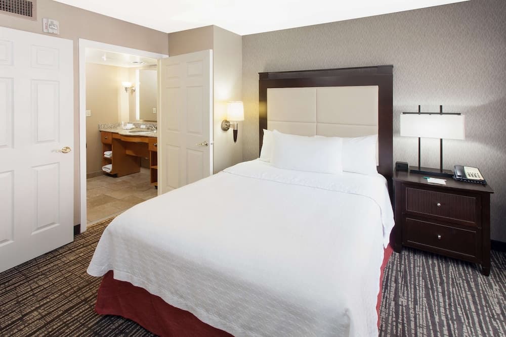 Homewood Suites by Hilton Indianapolis-Keystone Crossing