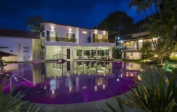 Angra Boutique Hotel