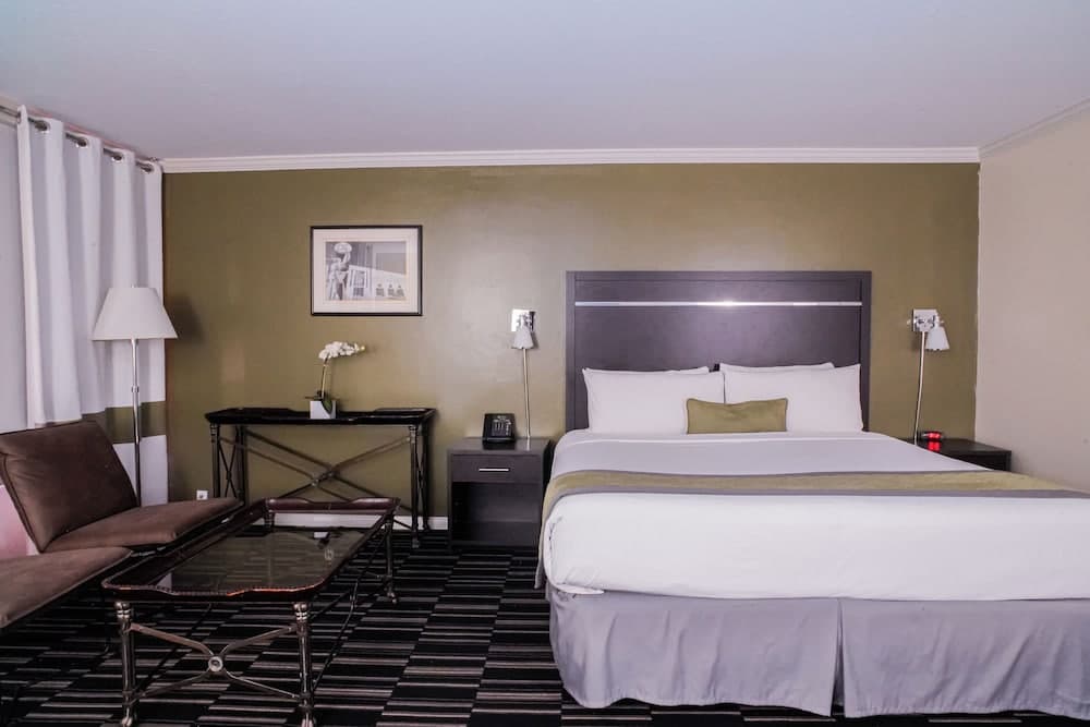 Uptown Oasis San Jose Airport