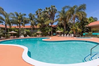 Wyndham Garden San Jose Airport