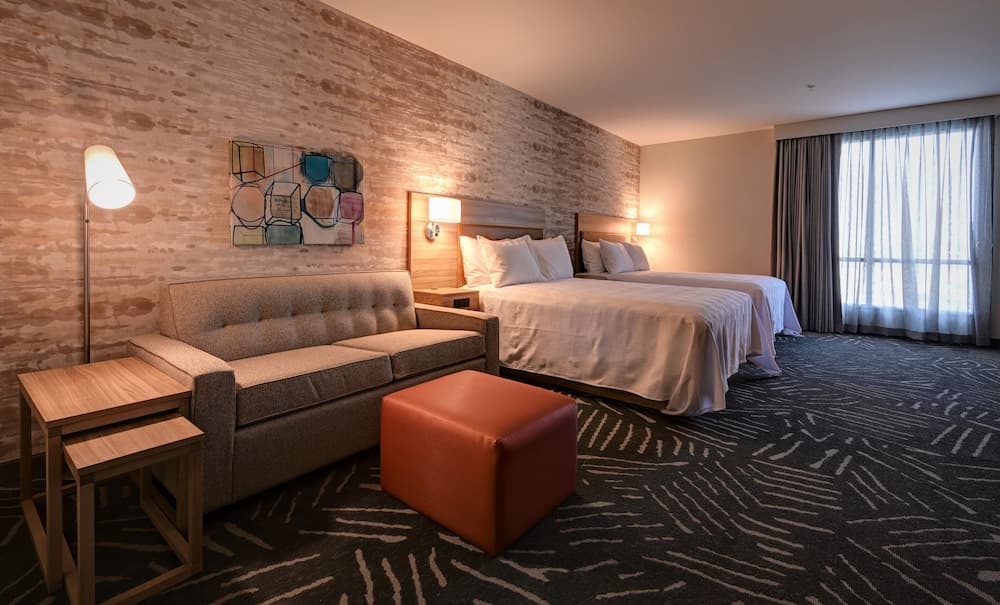 Home2Suites by Hilton Anaheim Resort