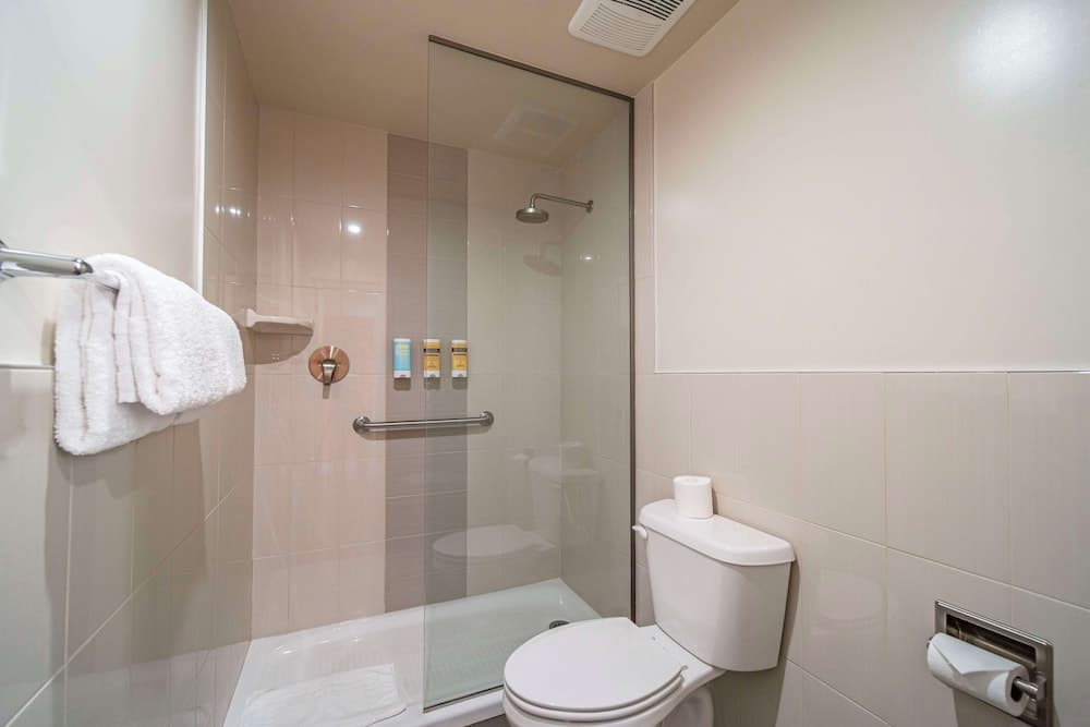 Aiden Los Angeles Downtown Dragon Gate Inn