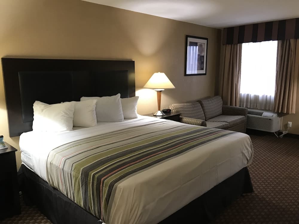 Country Inn & Suites by Radisson Indianapolis East