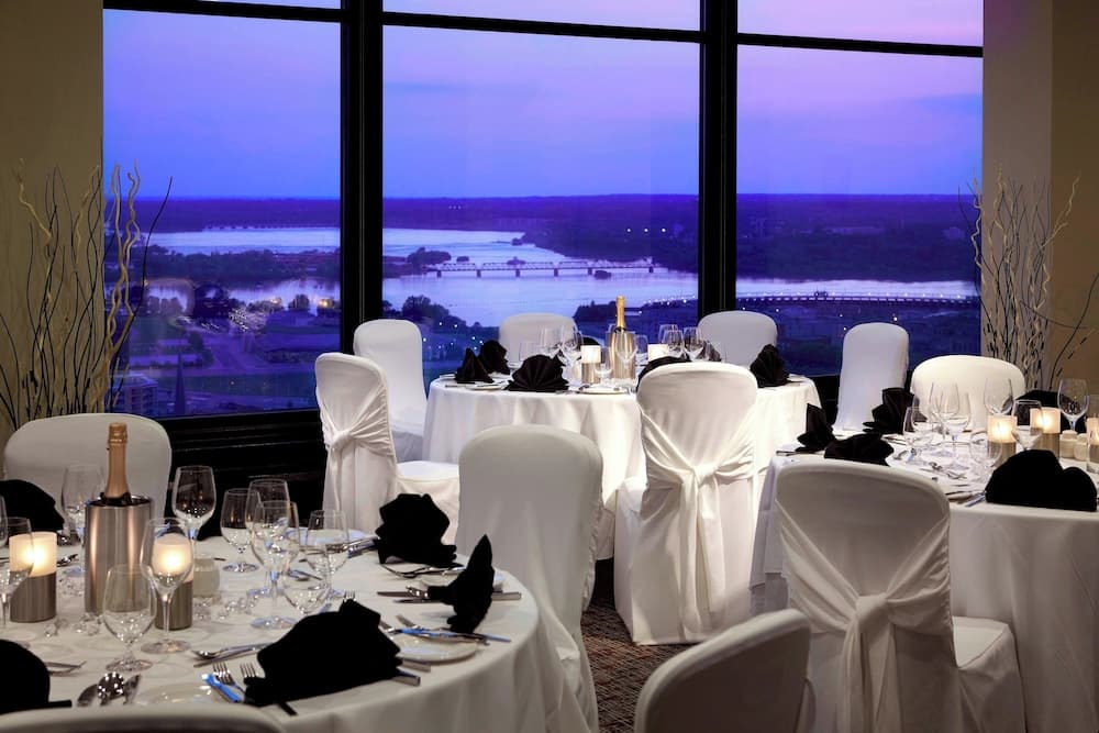 Delta Hotels by Marriott Ottawa City Centre