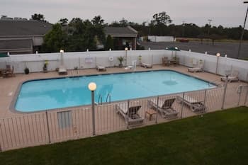 Ramada by Wyndham Vineland Millville Area