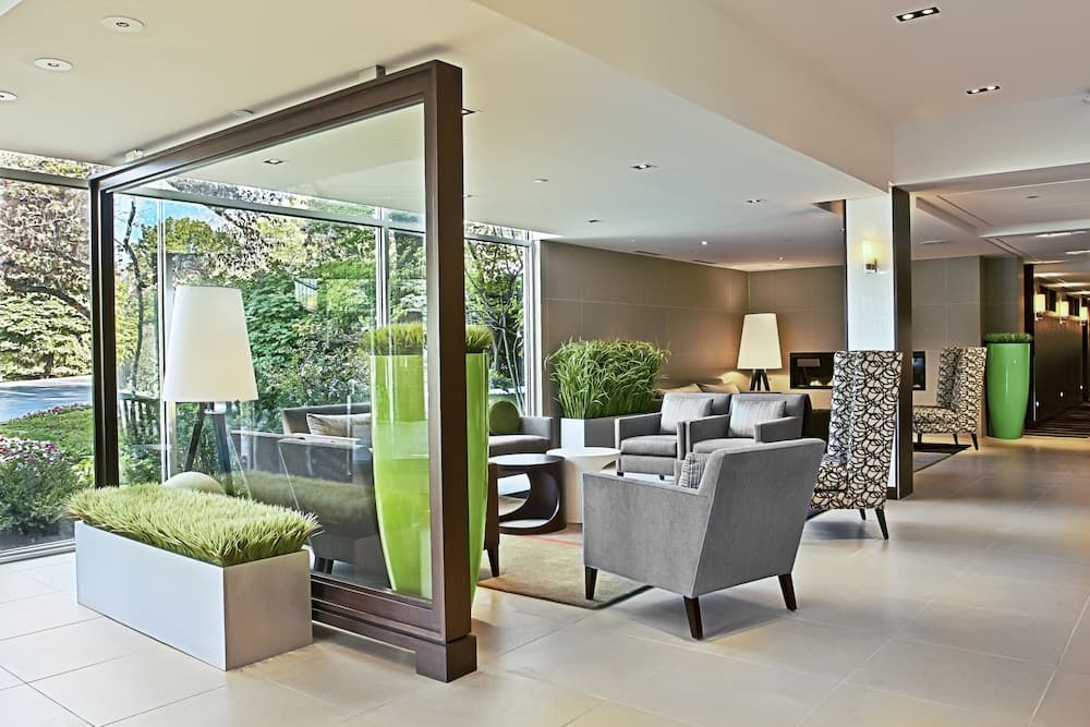 Weber's Hotel & Restaurant