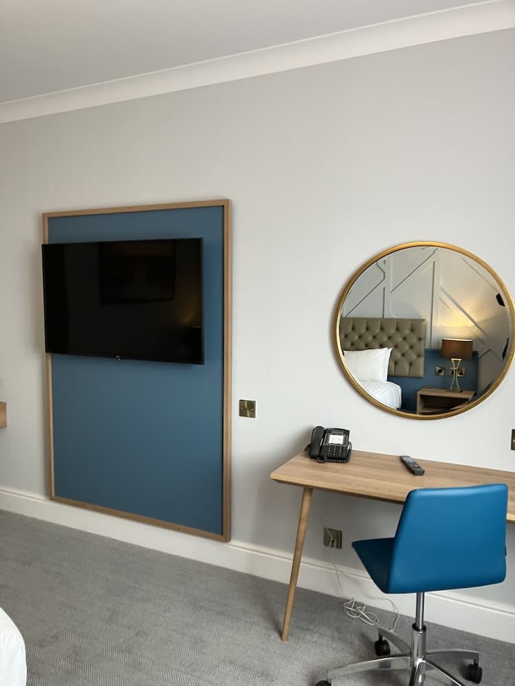 The Queen at Chester Hotel, BW Premier Collection