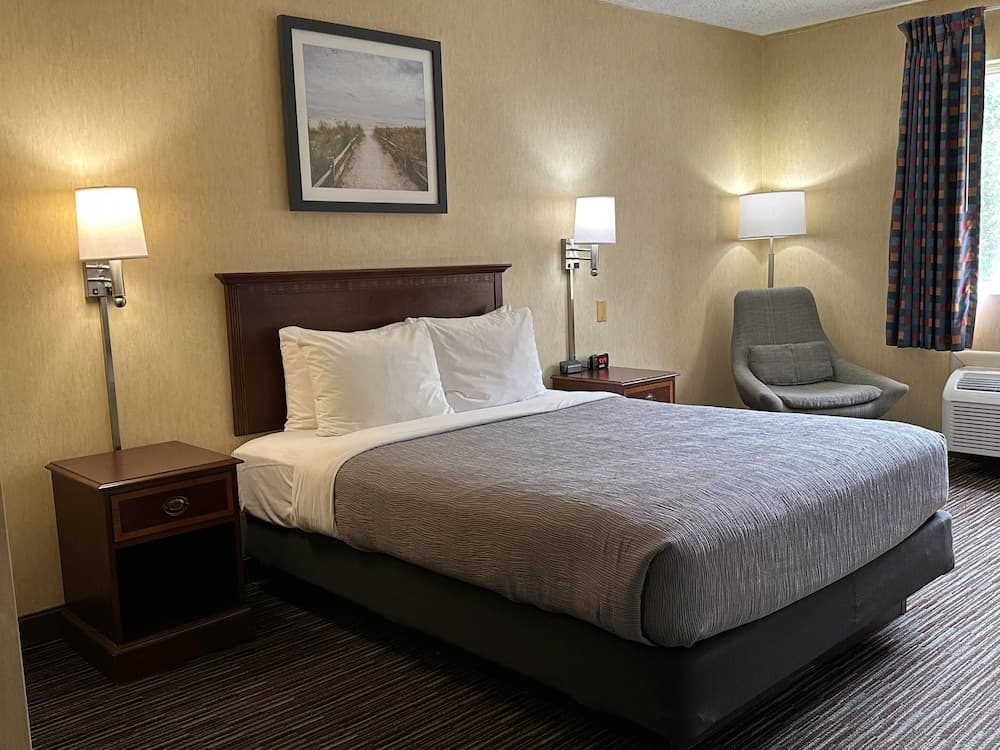 Quality Inn near Toms River Corporate Park