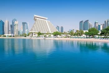 Sheraton Grand Doha Resort & Convention Hotel