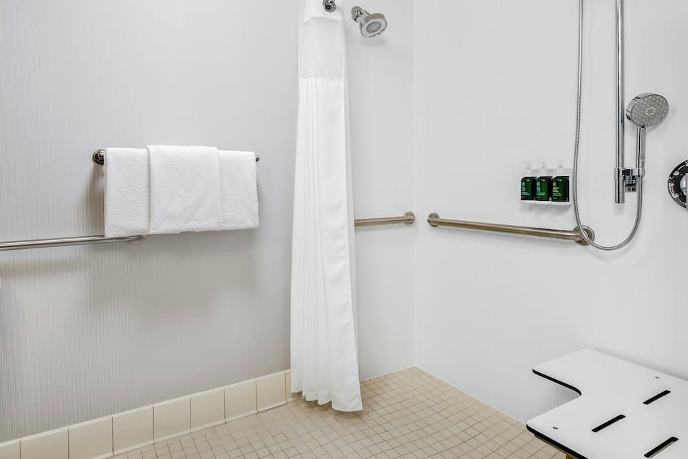 Courtyard by Marriott Pittsburgh Airport