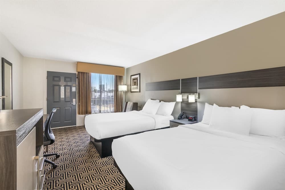 Best Western Central Inn