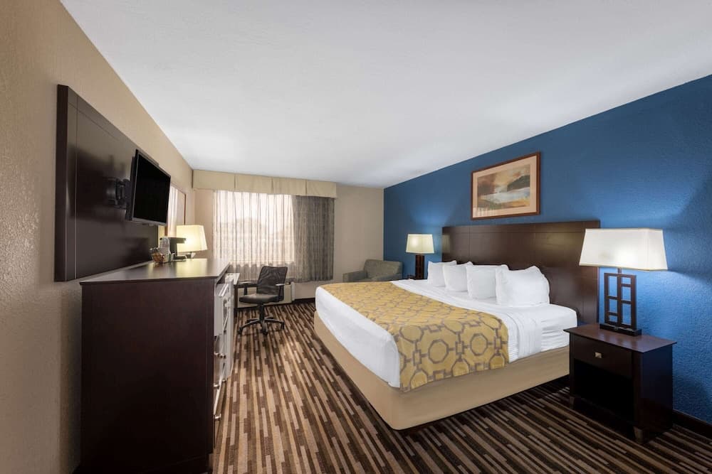 Baymont by Wyndham Springfield South Hwy 65