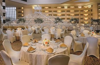 Embassy Suites by Hilton Washington DC Chevy Chase Pavilion