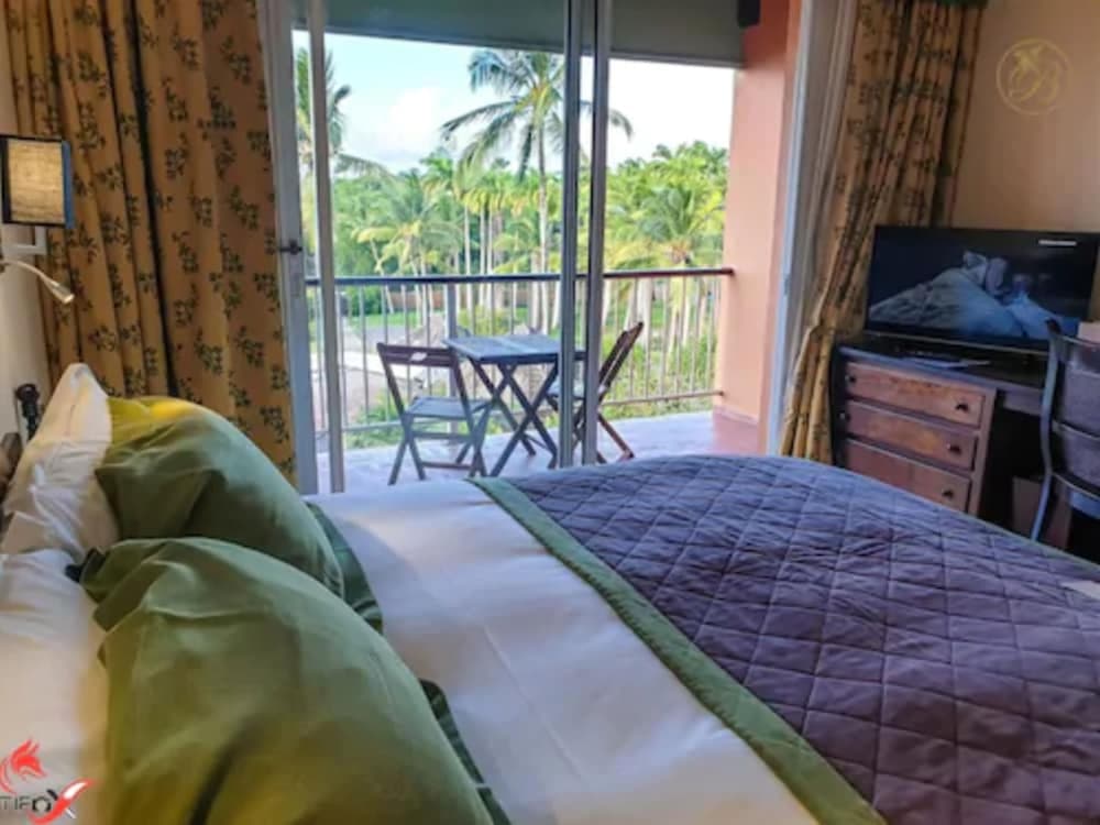 Hotel Bakoua Les Trois Ilets