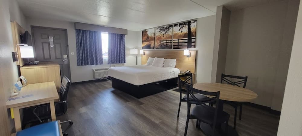 Days Inn by Wyndham Conway