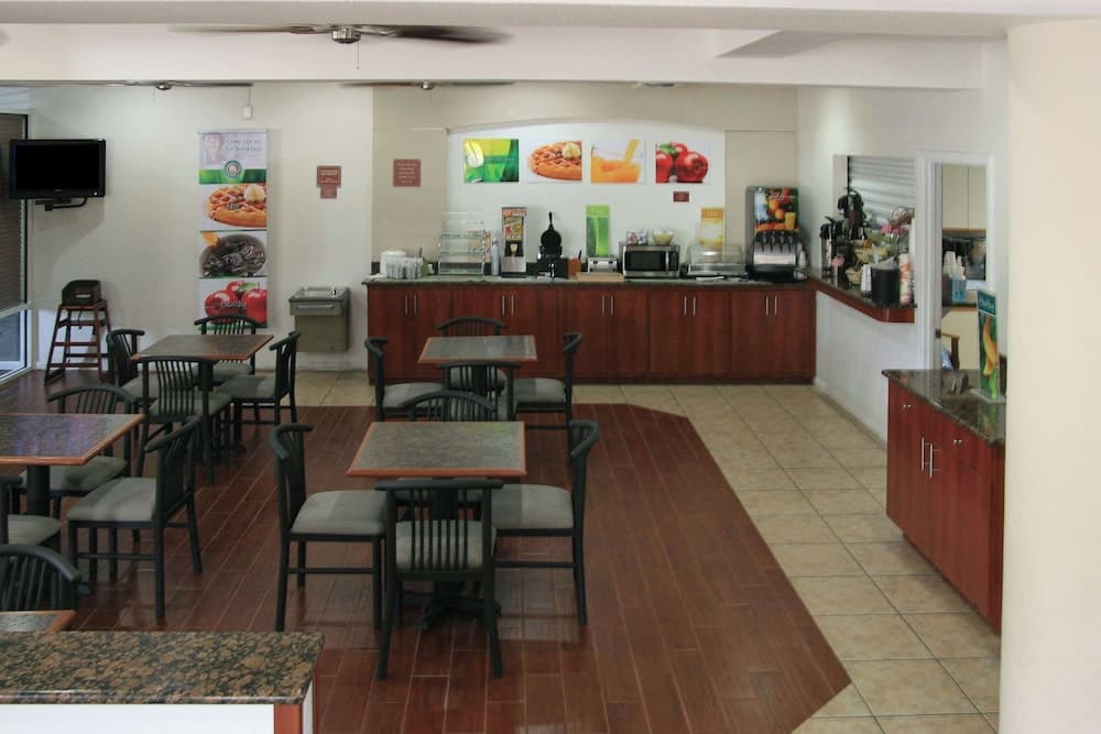 Quality Inn Weeki Wachee - Spring Hill