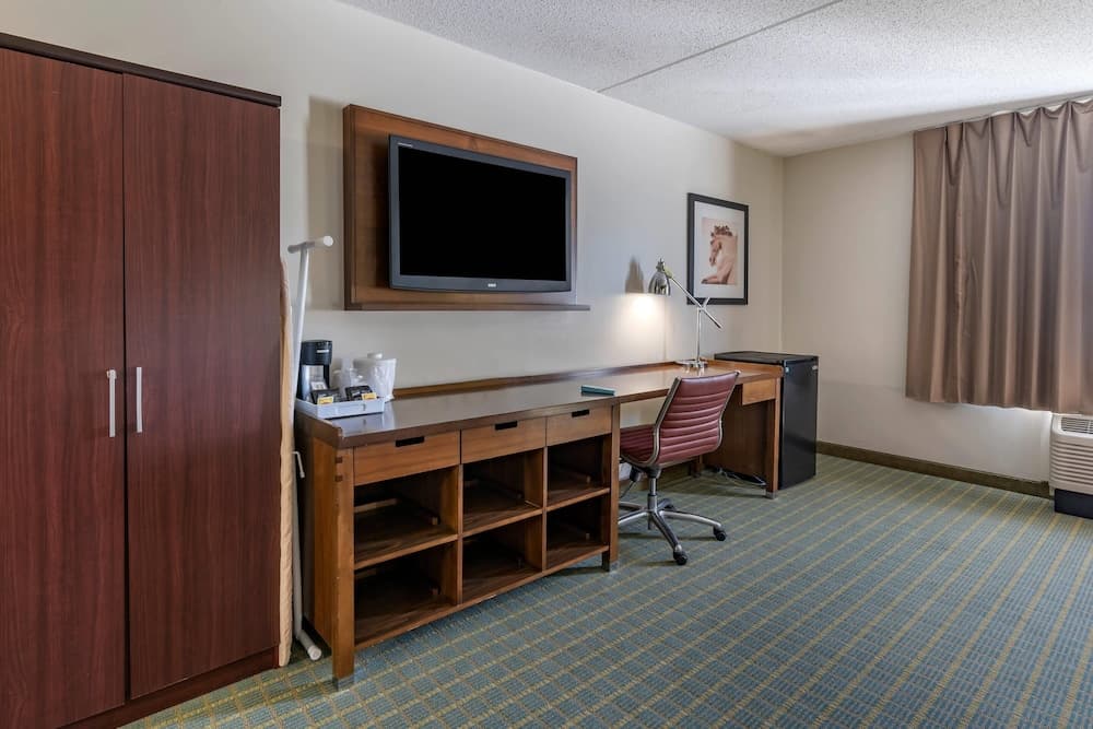 Quality Inn Lexington -Horse Park