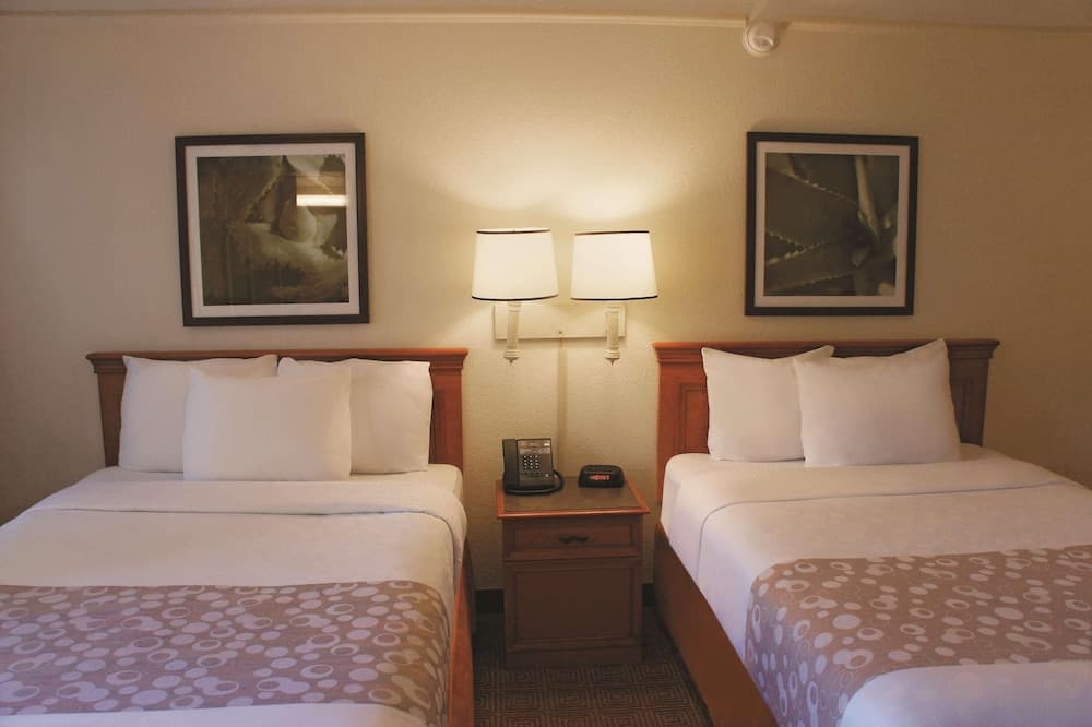 Baymont by Wyndham Houston La Porte