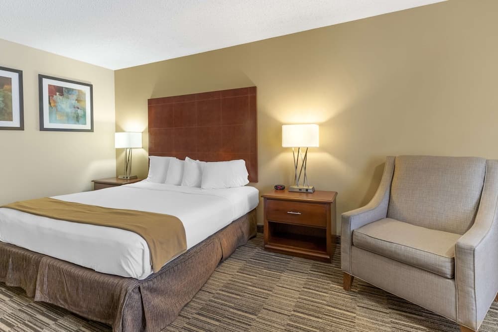 Best Western Sunday House Inn