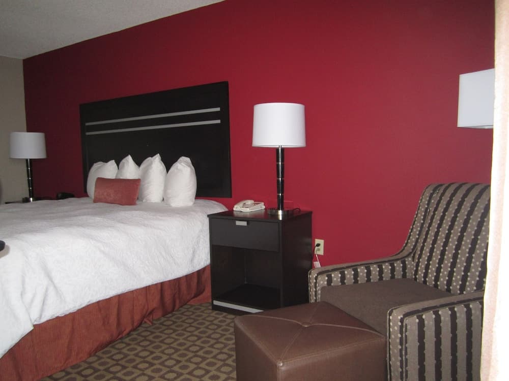 Hampton Inn Fort Myers-Airport & I-75