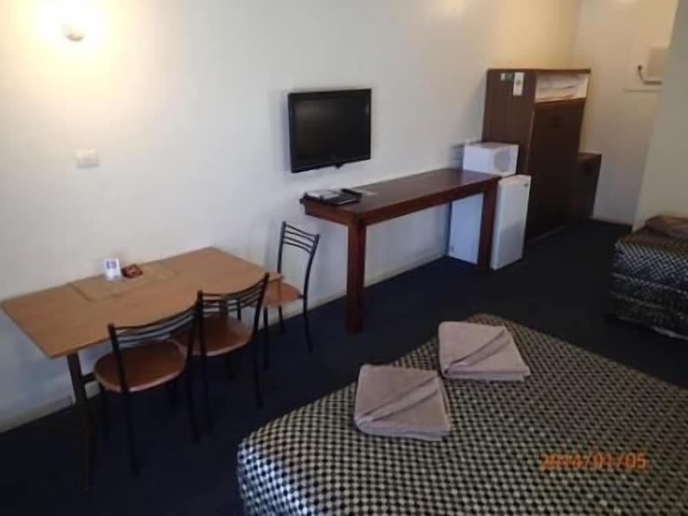 Augusta Courtyard Motel