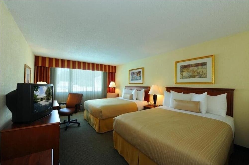 Budgetel Inn & Suites Atlanta