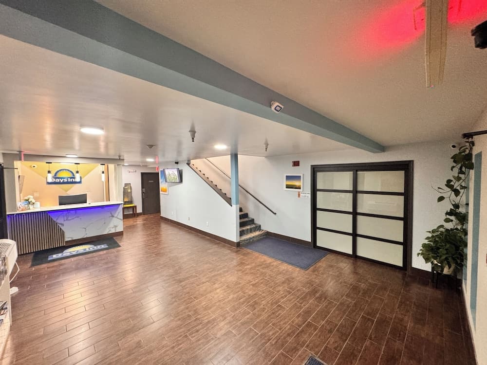 Days Inn by Wyndham Salina I-70