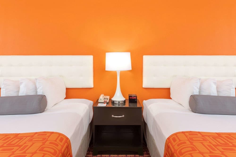 Howard Johnson by Wyndham Rock Hill