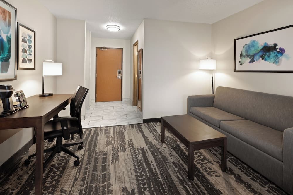 Wingate by Wyndham Marion