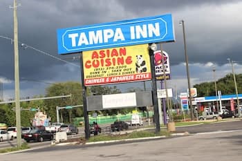 Tampa Inn - Near Busch Gardens