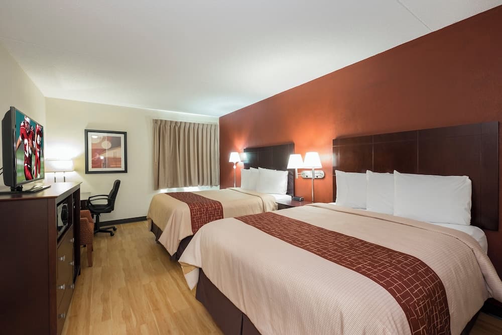 Red Roof Inn & Suites Cincinnati North - Mason