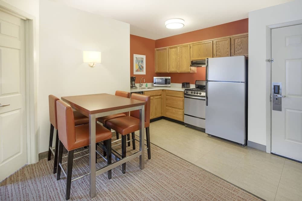 Residence Inn by Marriott Indianapolis Airport