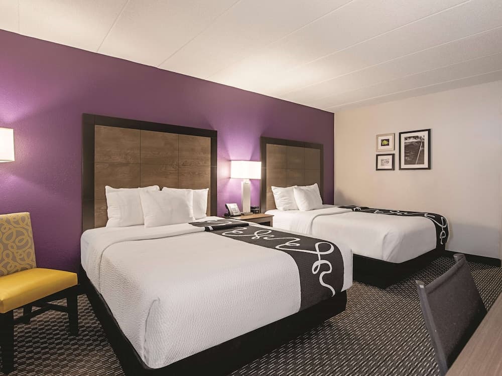 La Quinta Inn & Suites by Wyndham Portland DT/Maine Med