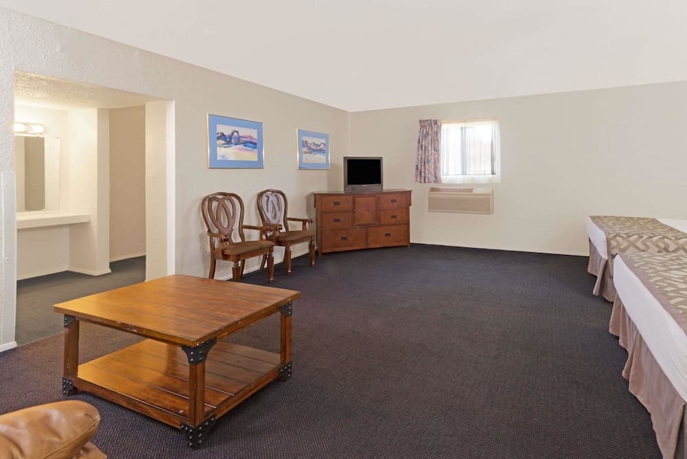 Suburban Studios near Mesa Verde