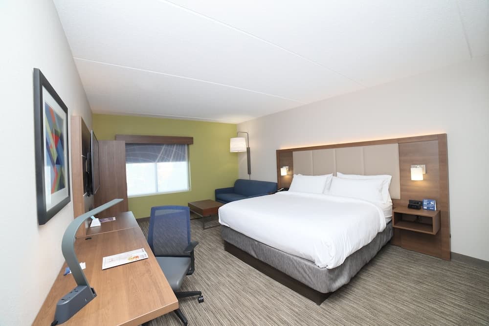 Holiday Inn Express Naperville by IHG
