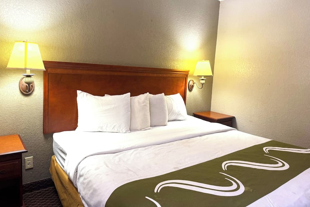 Homegate Studios & Suites San Antonio Medical Center